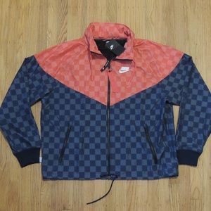 Nike NSW Windbreaker Jacket Red Gray Checkered NEW